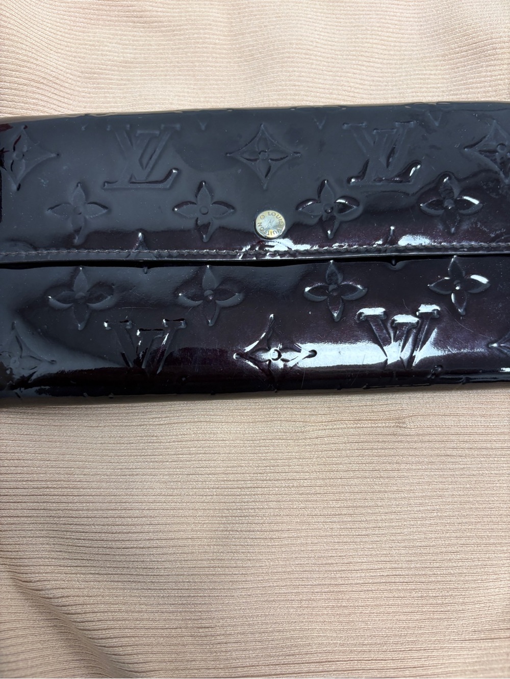 Louis Vuitton Vernis Deep Bordeaux Patent Wallet - Picture 3 of 16